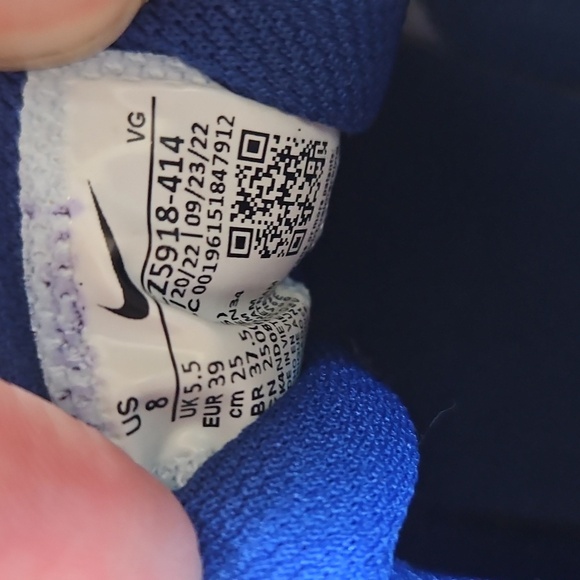 Blue Nike Softball Cleats - Picture 11 of 12